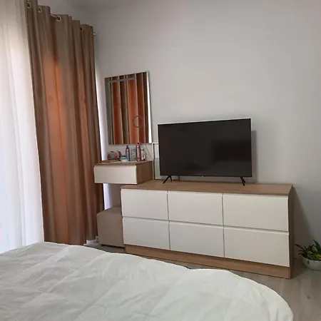 Lungomare Beach Apartments2 *